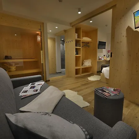 Valtellina Hotel 3*