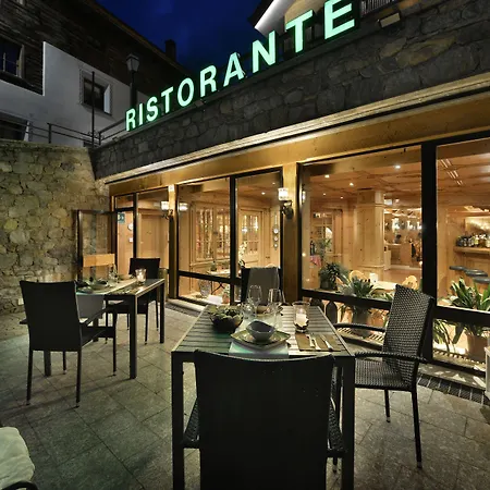 Hotel Valtellina 3*