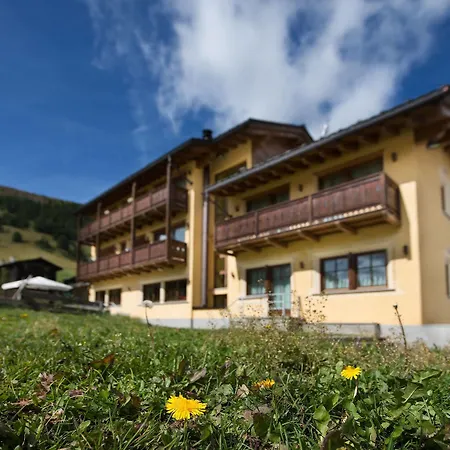 Hotel Valtellina 3*